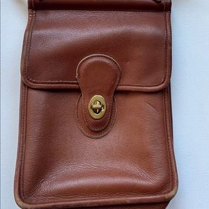 Vintage COACH crossbody handbag